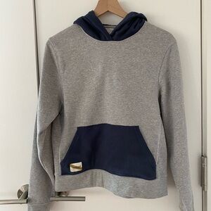 (New)Tracksmith Trackhouse midweight sweatshirt